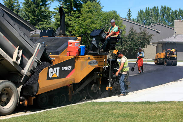Best Professional Driveway Pavers  in New Miami, OH